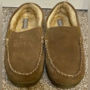 Mens Eddie Bauer West haven Chestnut Leather Moccasin Slippers Brown Size 8/9
